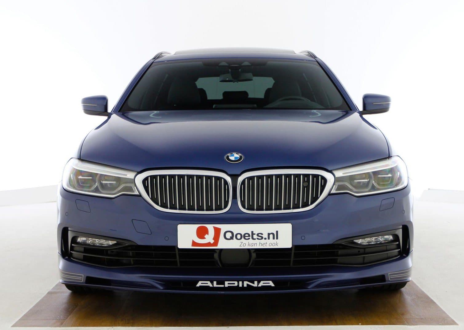 Alpina B5 Touring - Alpina vooraanzicht 2.jpg