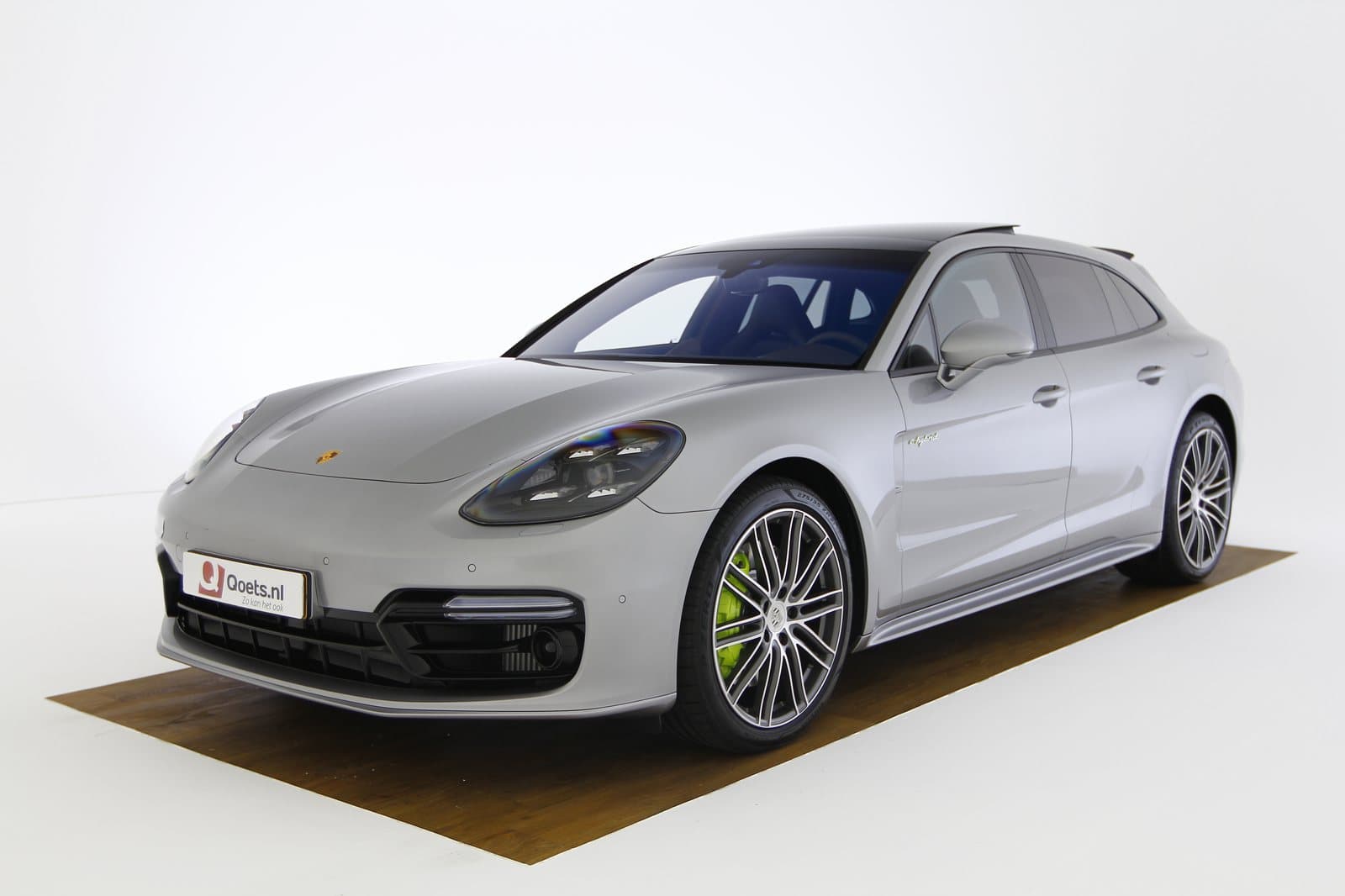 Porsche - Panamera Sport Turismo E-Hybrid - L147710 - Exterieur - Teaser (1).JPG